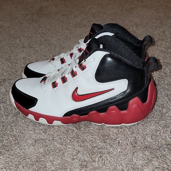 Nike Flight Shox Youth 2004 Blk White Red 040709 Size 5Y Sneakers 309649-161 - Picture 1 of 12